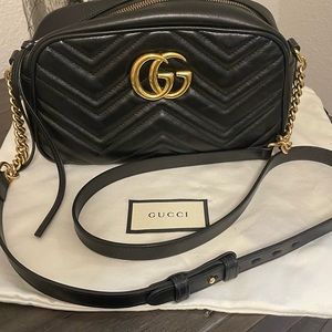 Gucci Marmont Small Shoulderbag